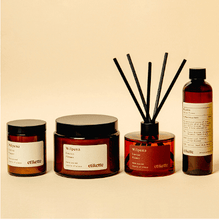 Load image into Gallery viewer, Etikette candle/Wilpena // Cactus Flower/500ml Candle