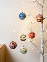 Load image into Gallery viewer, Aboriginal Beautiful Journey 6Pack Baubles