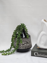 Load image into Gallery viewer, black vase with fern pattern
