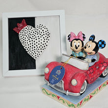 Load image into Gallery viewer, Valentine&#39;s Day Original Paper Mache &#39;&#39;Love Heart &#39;&#39; Art Frame
