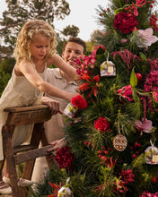 Load image into Gallery viewer, Circa/White Fig &amp; Cedar Soy Candle
