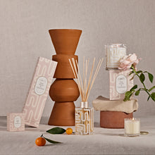 Load image into Gallery viewer, Limited Edition CIRCA Rose Nectar &amp; Clementine Fragrance Diffuser 250ml
