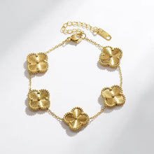 Load image into Gallery viewer, Stainless Steel Clover Bracelet-Gold
