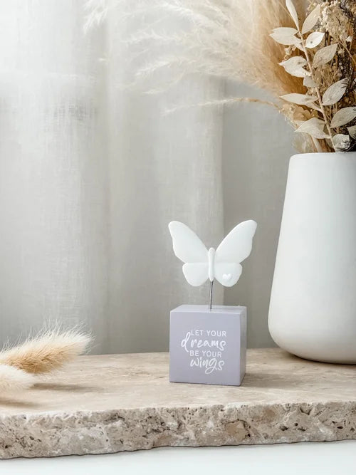 House Of Sentiments Figurines/dream