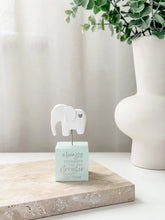Load image into Gallery viewer, House Of Sentiments Figurines/ strong
