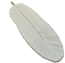 Load image into Gallery viewer, Ceramic Feather Tray White
