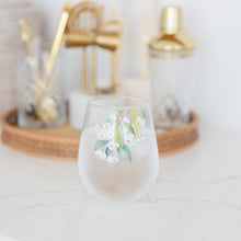 Load image into Gallery viewer, Wine Glass/Floral Stemless Wine Glass
