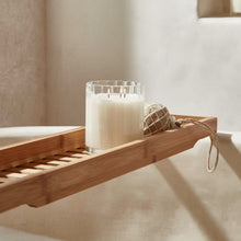 Load image into Gallery viewer, Circa Cotton Flower &amp; Freesia Soy Candle
