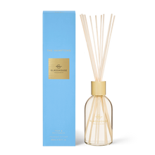 Load image into Gallery viewer, Glasshouse Fragrances Diffuser The Hamptons 250ML
